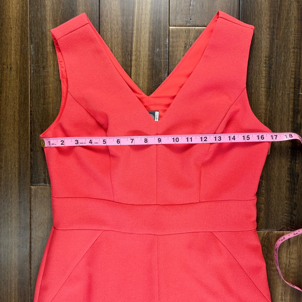 Vince Camuto size 8 Halter V Neck Sleeveless Knee Length Dress Orange Pin Coral - Picture 2 of 12